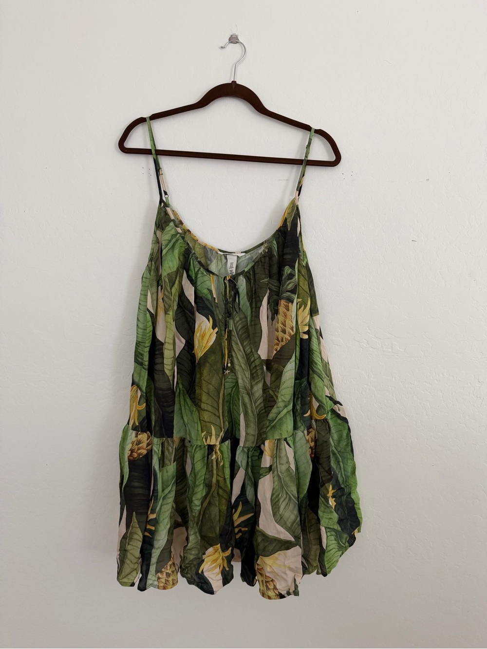 H&M Green Tropical Leaf Print Spaghetti Strap Camisole
